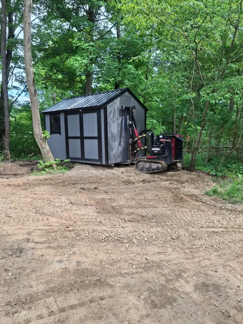 Past shed delivery and placement — photo 48