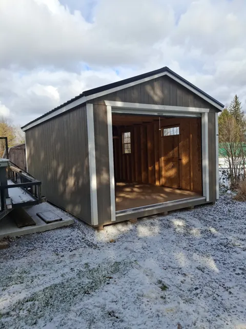 Past shed delivery and placement — photo 97