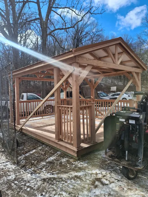 Past shed delivery and placement — photo 99