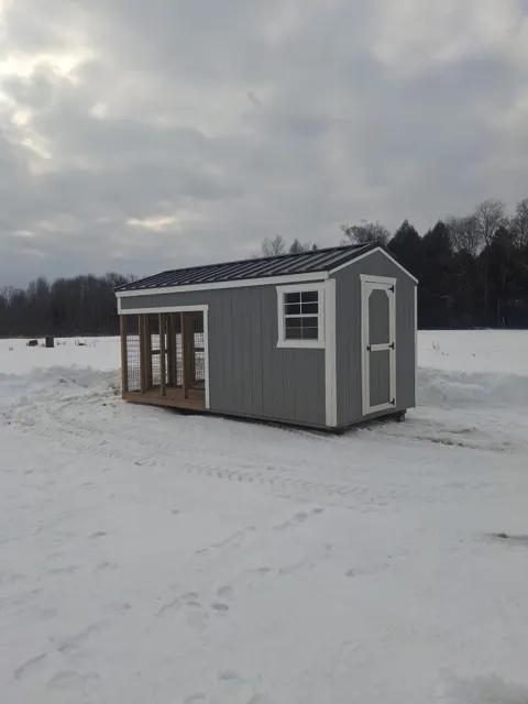 Past shed delivery and placement — photo 100