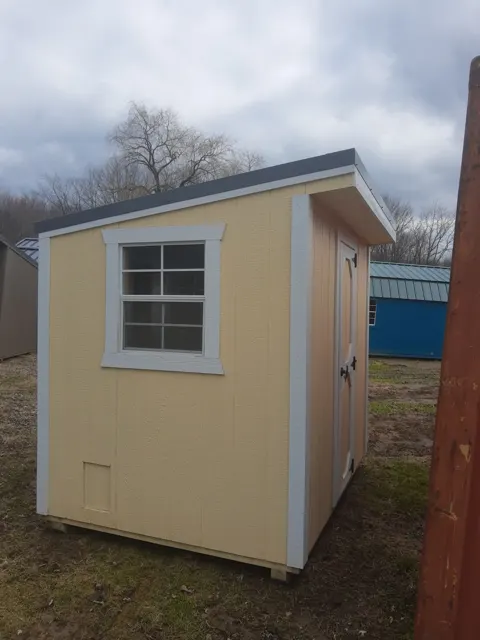 Chicken Coops — build photo 12